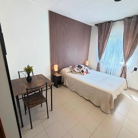 Residencia Porta Nova Hotel