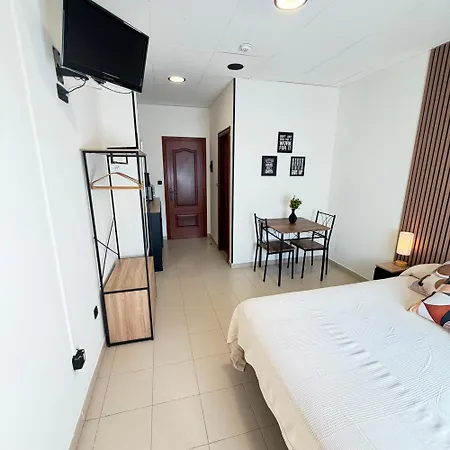 Residencia Porta Nova Hotel 3*