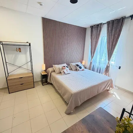 Residencia Porta Nova Hotel Ferrol
